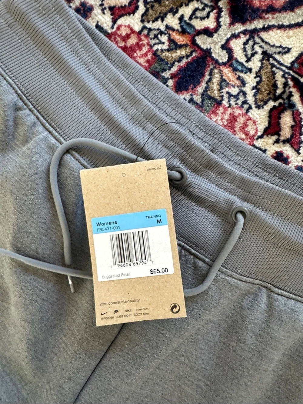Nike Women’s mid grey Fleece Joggers with White Logos